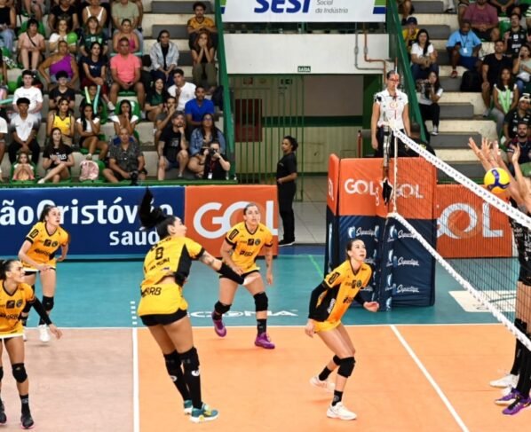 Brasília Vôlei perde para o Osasco por trÊs sets a zero na despedida da Superliga