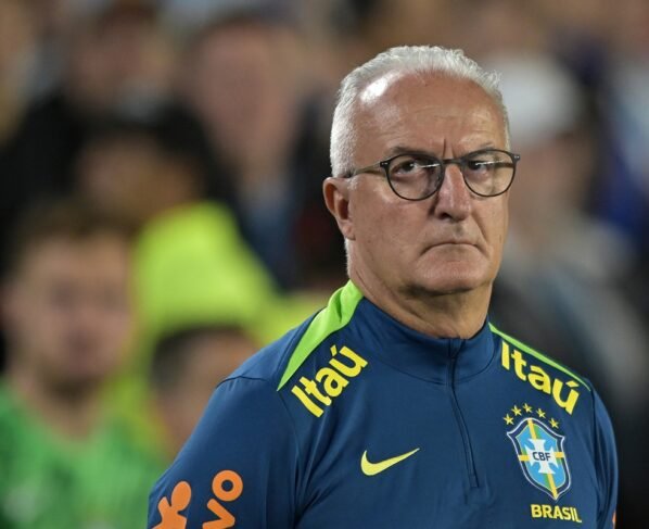 Foto colorida de Dorival Júnior, treinador da Seleção Brasileira - Metrópoles
