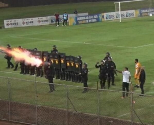 PM em atuação na semifinal do Candangão