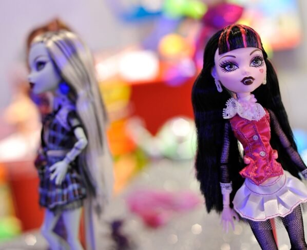 Bonecas Monster High