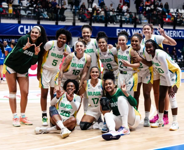 Foto colorida de classificação do Brasil - Metrópoles