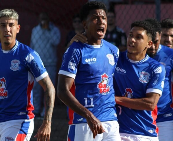 Jogadores do Cianorte comemoram gol na 13ª rodada do Brasileirão Will Bank Série D