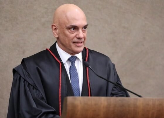 EUA revogam visto de Alexandre Moraes e "aliados na Corte"