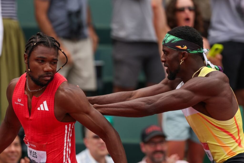 Imagem colorida de Noah Lyles e Kenny Bednarek