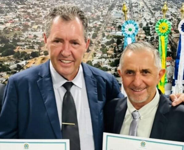 Prefeito e vice-prefeito de Paranhos