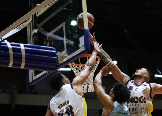 Brasília Basquete derrota Mogi por 68 x 57 e volta a vencer no NBB - destaque galeria