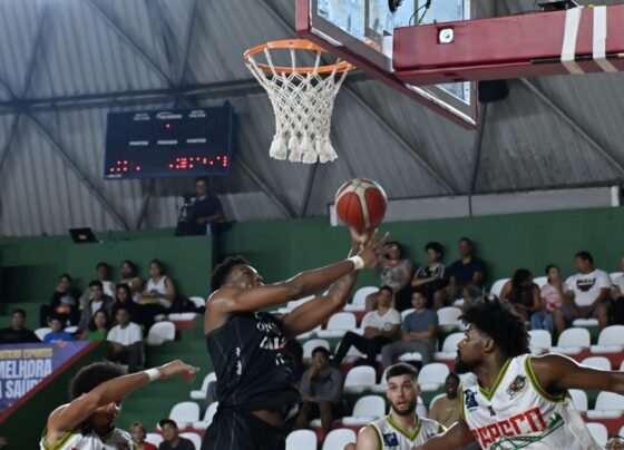 Basket Osasco x Brasília Basquete se enfrentaram pela Novo Basquete Brasil (NBB)