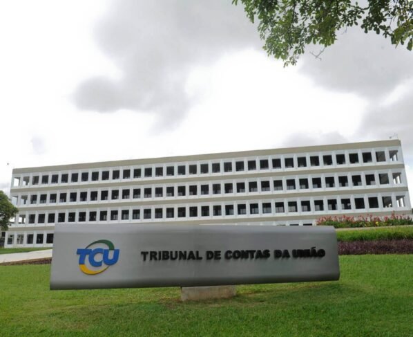 Foto de fachada do Tribunal de Contas da União TCU
