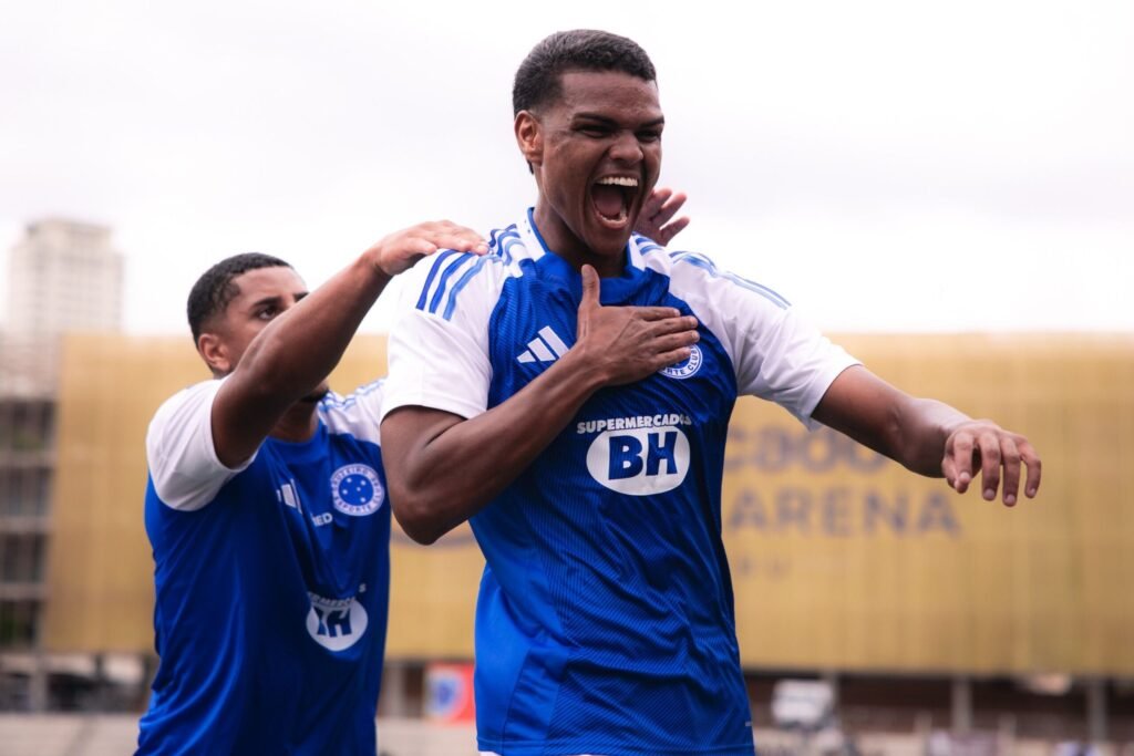 Copinha: Cruzeiro vence São Paulo e é campeão pela 2ª vez - destaque galeria