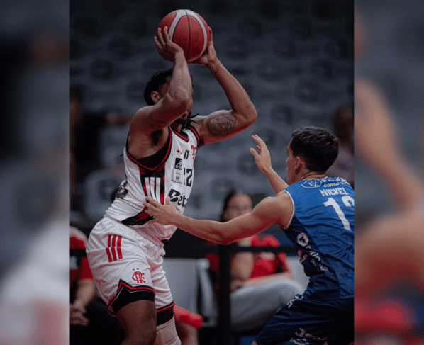 Flamengo e São José se enfrentaram pela Copa Super 8 do Novo Basquete Brasil