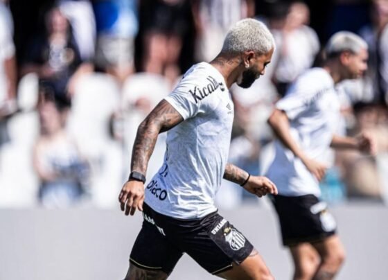 Gabigol com a bola no Paulistão