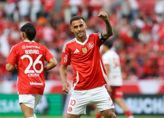 Inter e Grêmio vencem e lideram seus grupos no Campeonato Gaúcho - destaque galeria