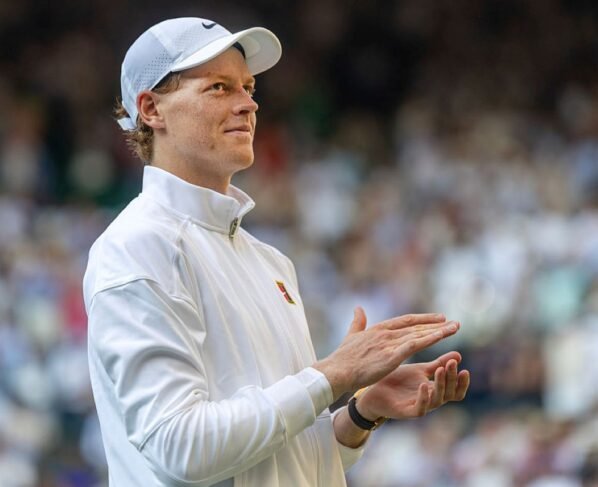 Mesmo com derrota, Jannik Sinner bate recorde na carreira; saiba qual - destaque galeria