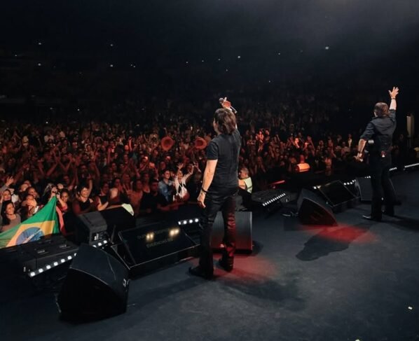 Música mais tocada em shows no Brasil não é o hit do streaming - destaque galeria