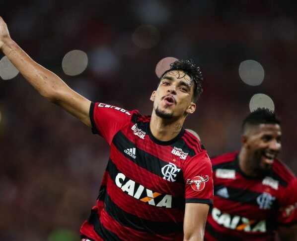 Paquetá de volta? Relembre a última partida do meia pelo Flamengo - destaque galeria