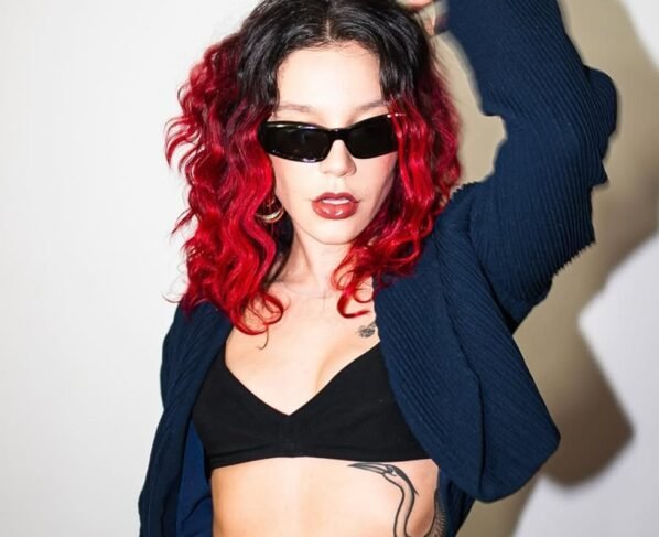 Antes e depois: Priscilla Alcântara surpreende com novo visual "black" - Metrópoles