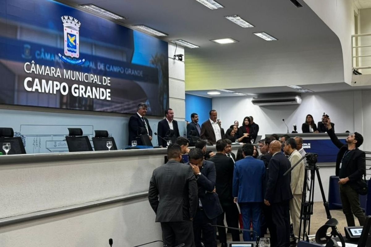 Vereadores durante sessão da Câmara Municipal de Campo Grande nesta terça-feira (3) (Foto: Caio Tumelero)