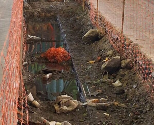 Trilhos de bonde são achados por acaso em obra sob o Minhocão. Veja - destaque galeria