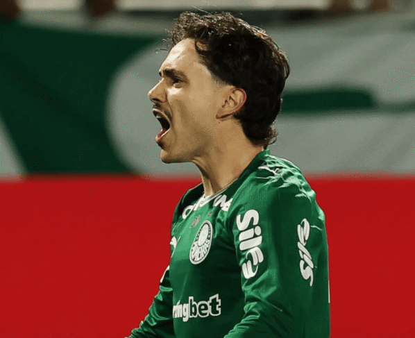 O Palmeiras passou para a final do Paulistão após vencer o São Paulo