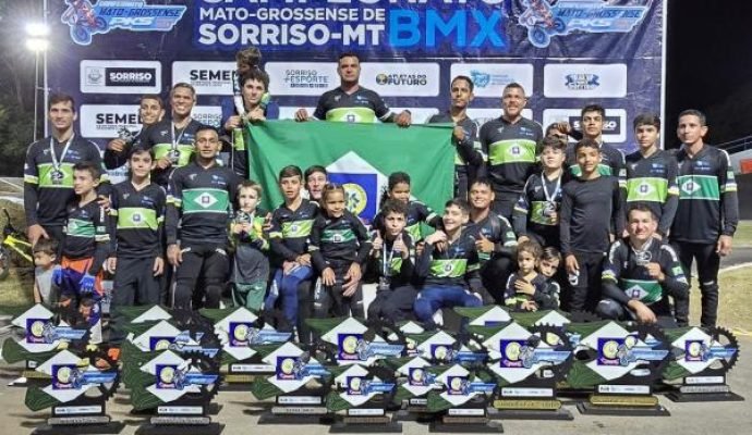 Competição estadual de BMX movimenta Sorriso e premia atletas da