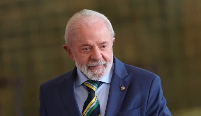 Lula diz que Trump caiu em mentira e que os